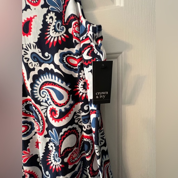 Crown & Ivy sleeveless paisley patterned dress. Size L NWT - Picture 3 of 5